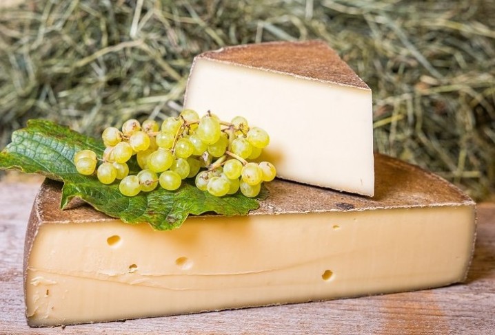 Winkäs (Weinkäse)